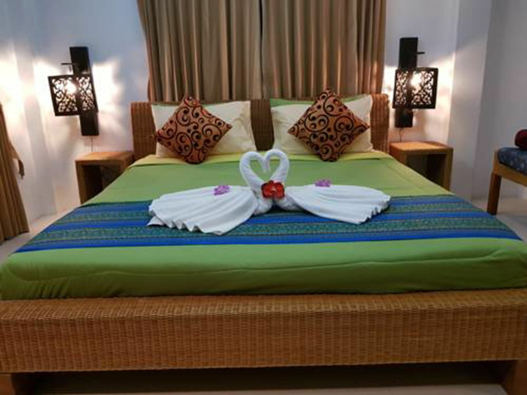 Rockwell Boutique Suites Hua Thanon  Eksteriør billede