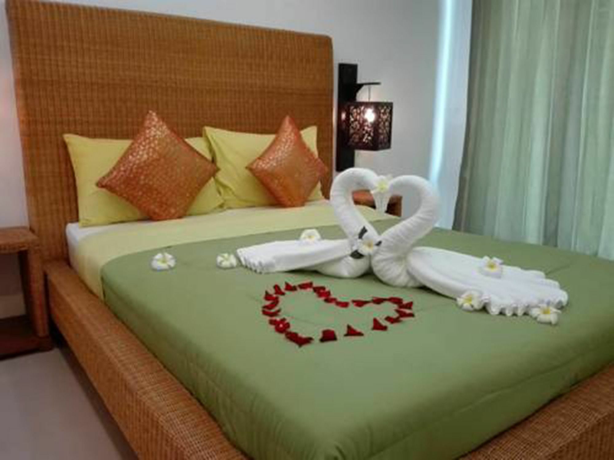 Rockwell Boutique Suites Hua Thanon  Eksteriør billede